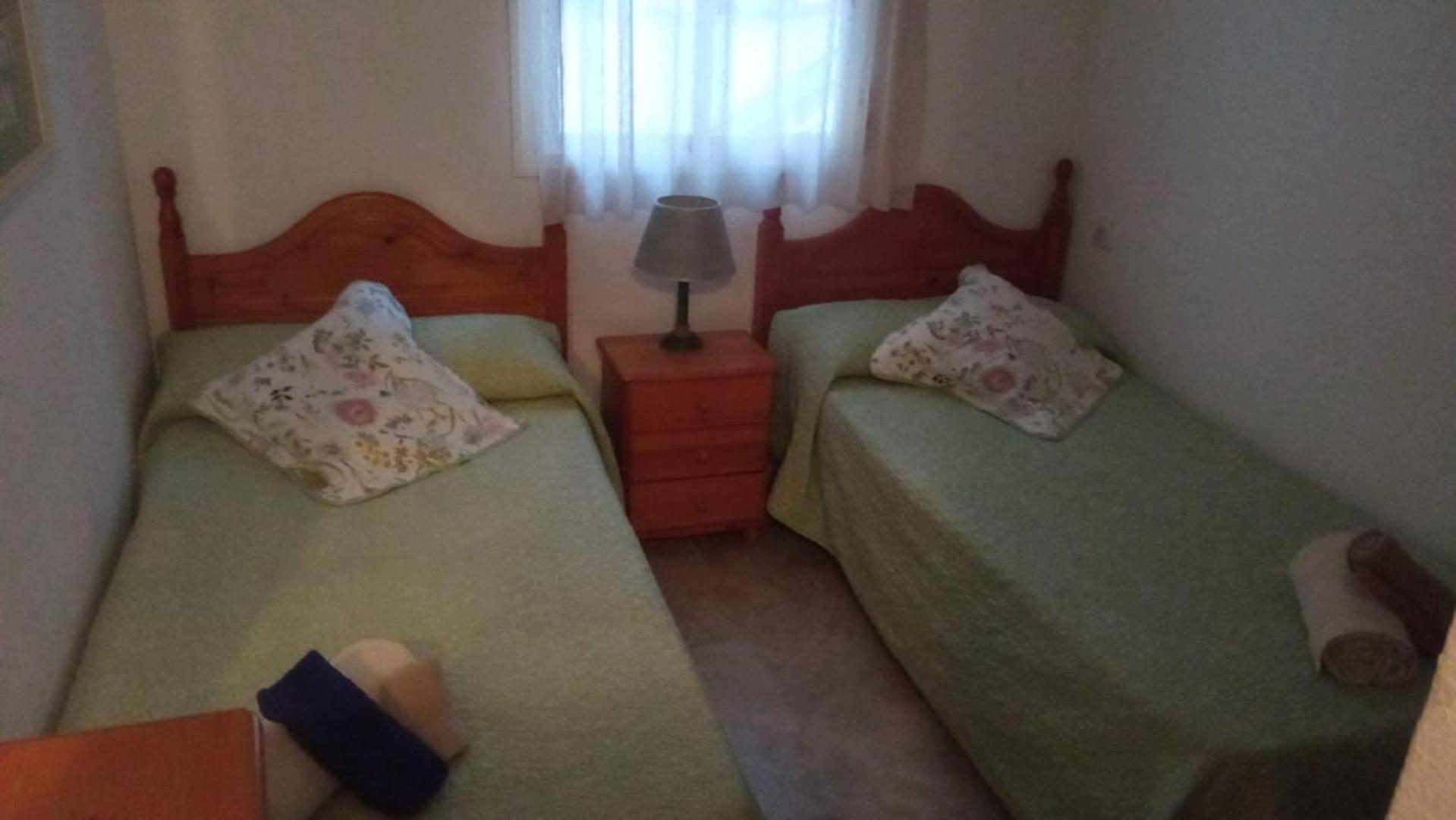 Central 2-Bed Apartment In Estepona Port Ngoại thất bức ảnh
